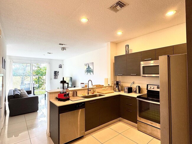 Building Photo - 3596 NW 13th St