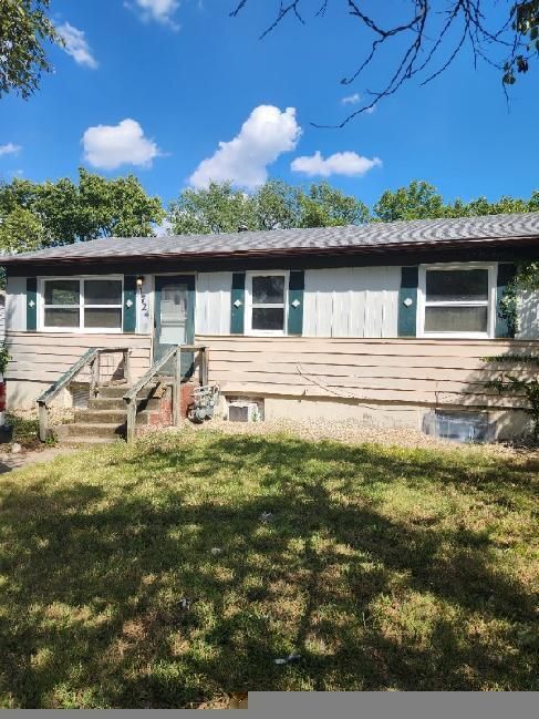 Primary Photo - Month to Month