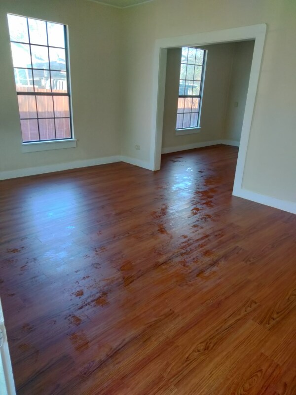 Building Photo - 1021 N 27th St