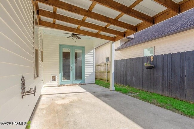 Building Photo - 207 Summerland Key Ln