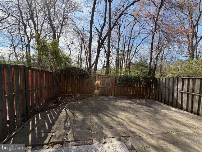 Building Photo - 2998 Covington St