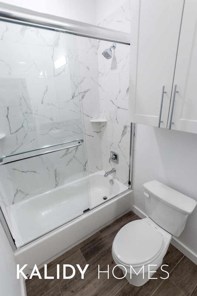 Building Photo - 1679 Kalidy Dr