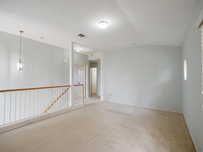 Building Photo - 13504 Richard Nixon St