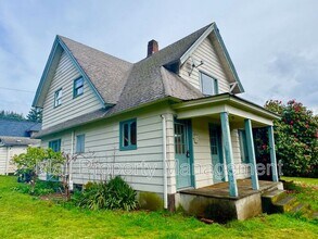 Building Photo - 507 1/2 N 5th St