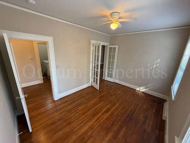 Building Photo - 202 N Hawthorne Rd