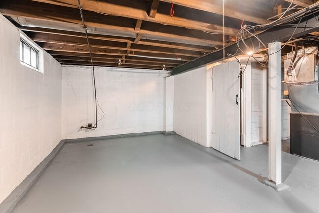 Building Photo - 1295 Wilson Ave