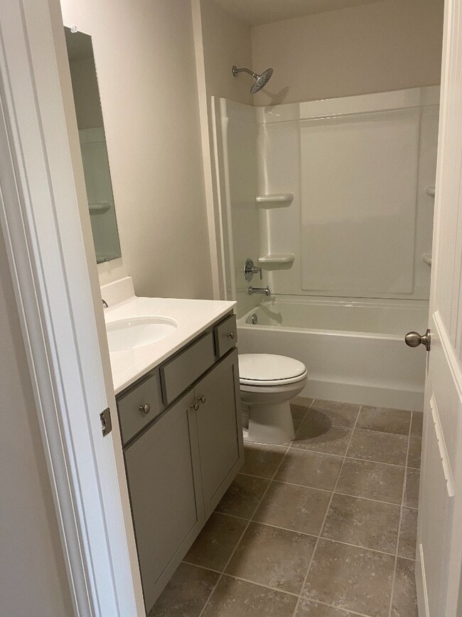Building Photo - Modern 3-Story Townhome Near Woodstock High & Middle School
