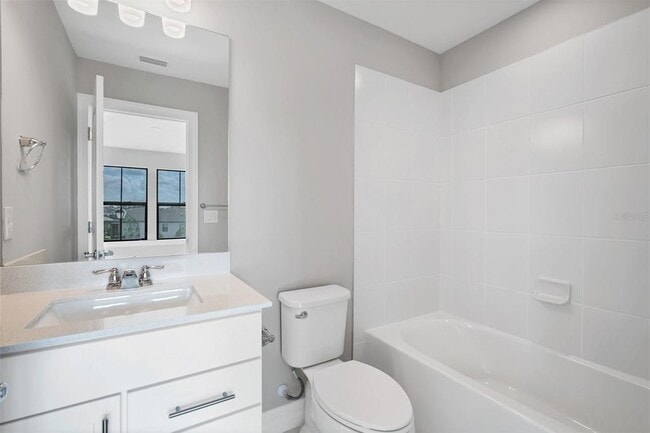 Building Photo - 2561 Buckthorn Lp