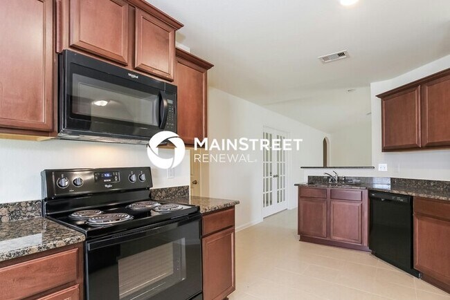 Building Photo - 4 Bedroom Pet-Friendly Home in Rosharon, TX with Main Street Renewal