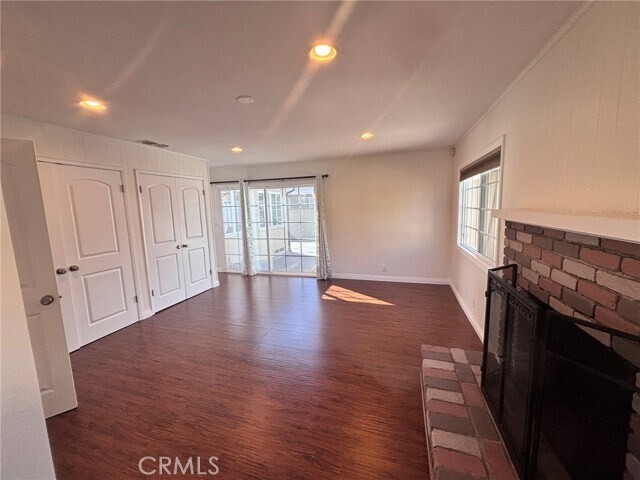 Building Photo - 9081 E Greenwood Ave