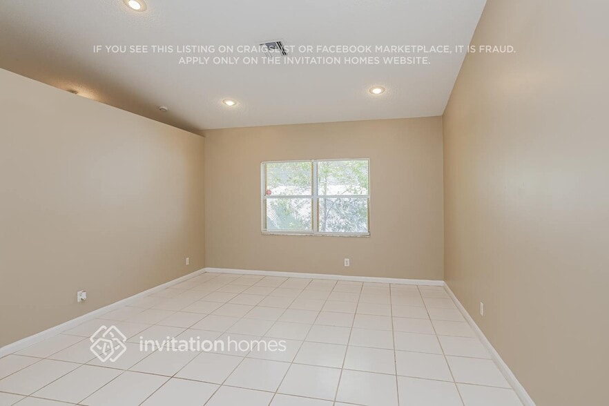 Building Photo - 12451 Pleasant Green Way