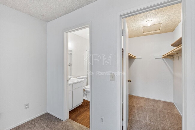 Building Photo - 7356 Kelley Dr
