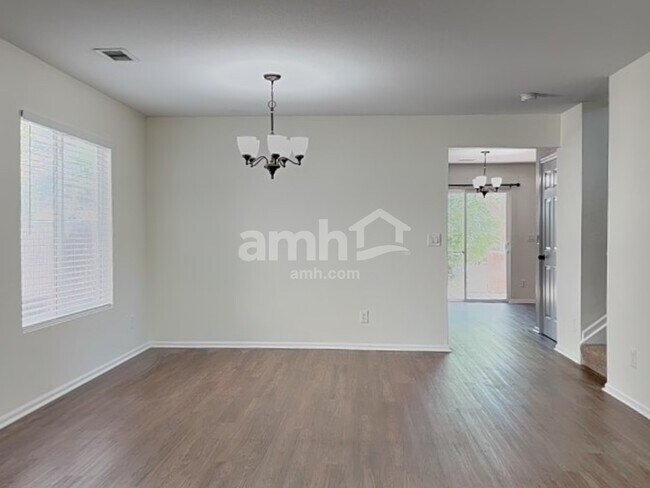 Building Photo - 9762 Chambers Dr