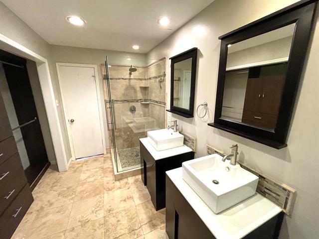 Building Photo - 2919 Sunset Point Ln