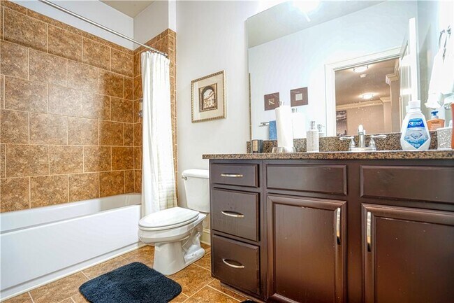 Building Photo - 4171 Mansion Way