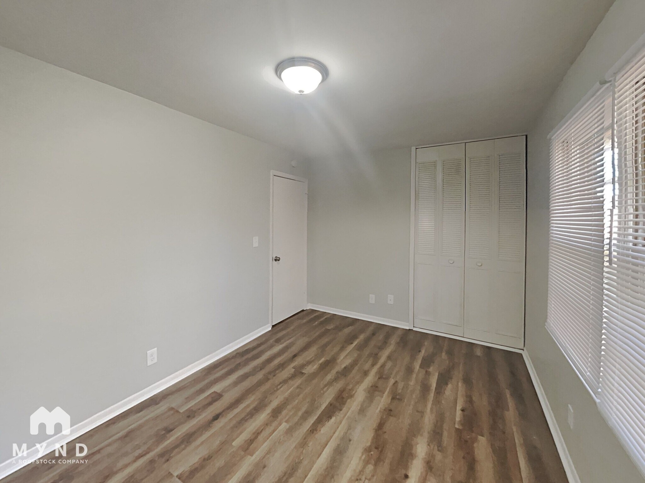 Building Photo - 3672 Stanford Cir