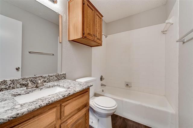 Building Photo - 1122 Rogers Ln