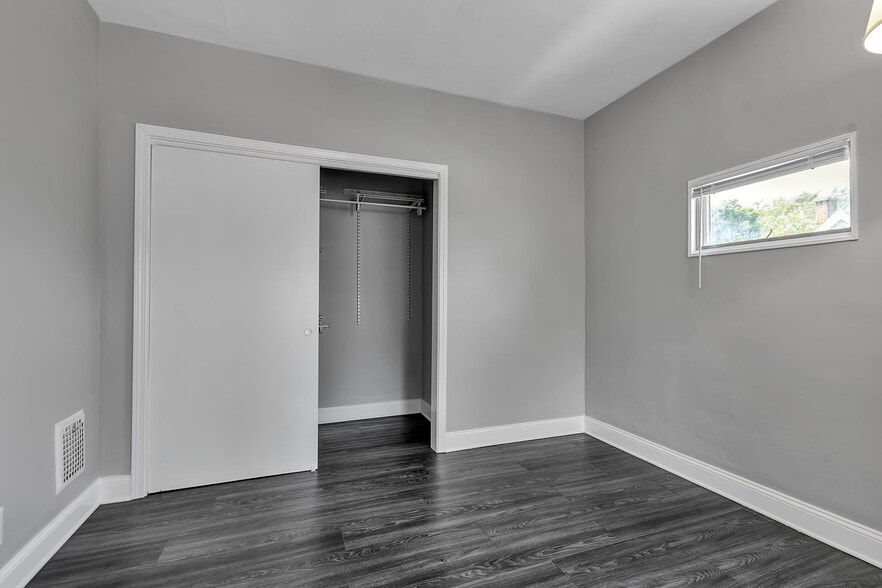 Building Photo - 36 Callodine Ave