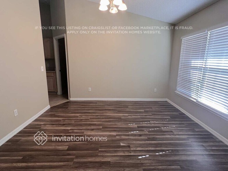 Building Photo - 19213 Starry St