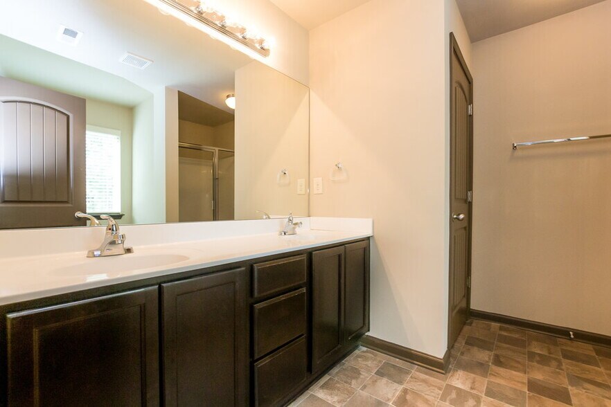Building Photo - 581 Sweet Ashley Way