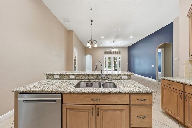 Building Photo - 11916 Camden Park Dr