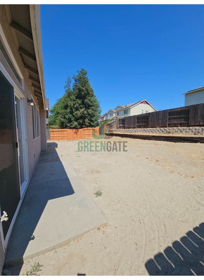 Building Photo - Lovely 1 Story Home in Riverpointe Communi...