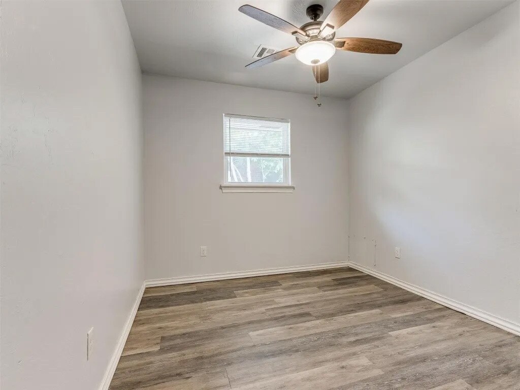 Building Photo - 1528 Avondale Dr