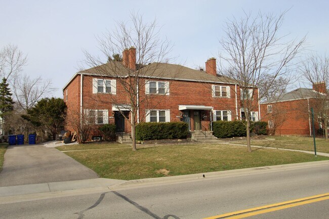 Primary Photo - 1562-1568-1568 Waltham Rd