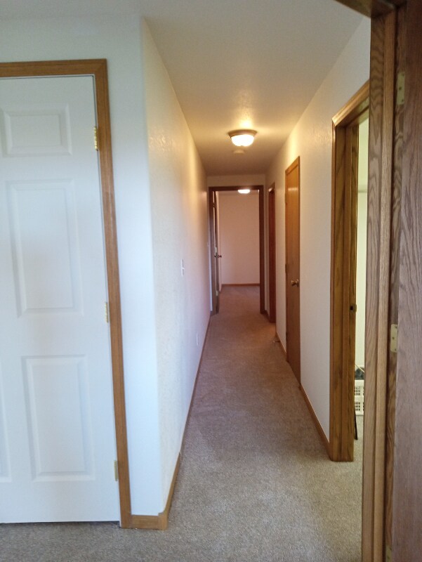 Building Photo - 1648 Northbrook Dr