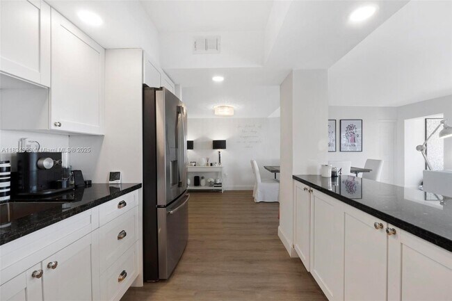 Building Photo - 11111 Biscayne Blvd