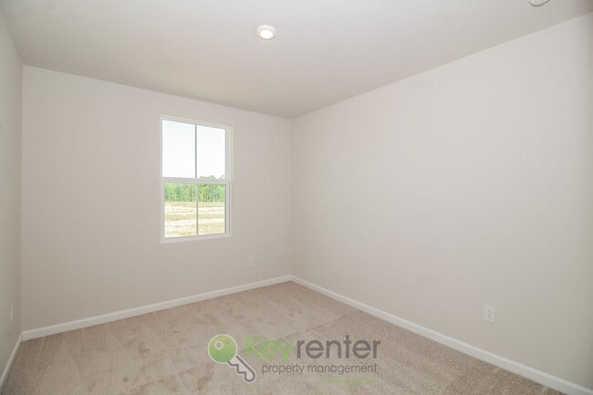 Building Photo - $500 Off 1st Month's Rent! Charming Home - 3 Br/2.5 Bath, Pet-Friendly in Calabash. Easy access t...