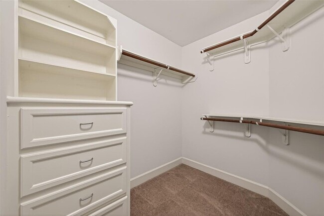 Building Photo - 11504 Main Pine Dr