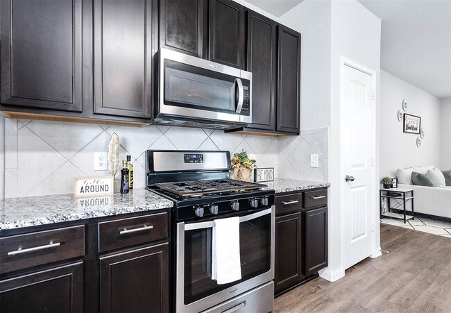 Building Photo - 25130 Bells Canyon Dr