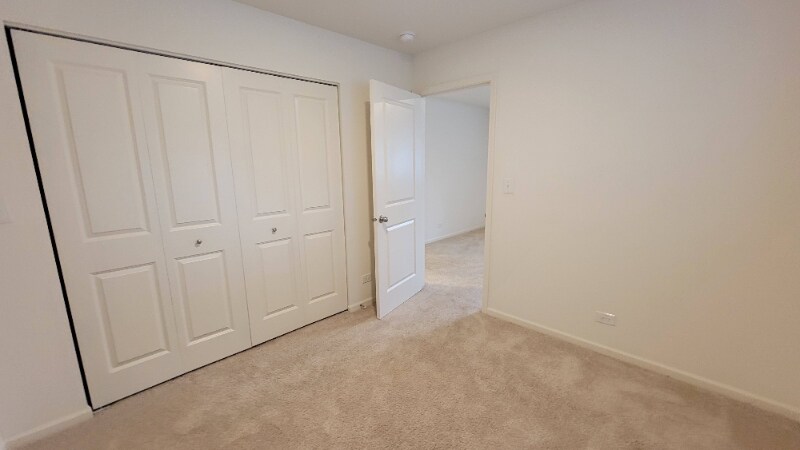 Building Photo - 162 Goldenrod Dr