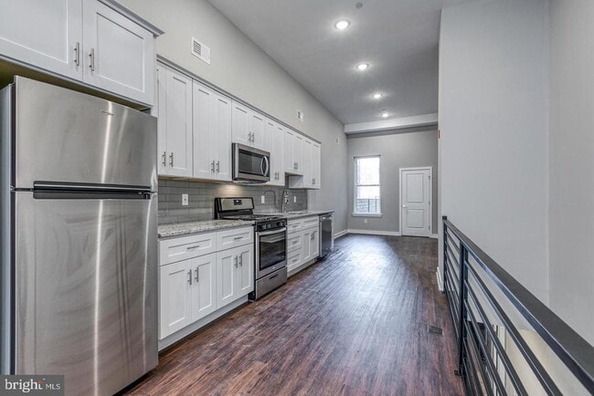 Building Photo - 1316 S Broad St