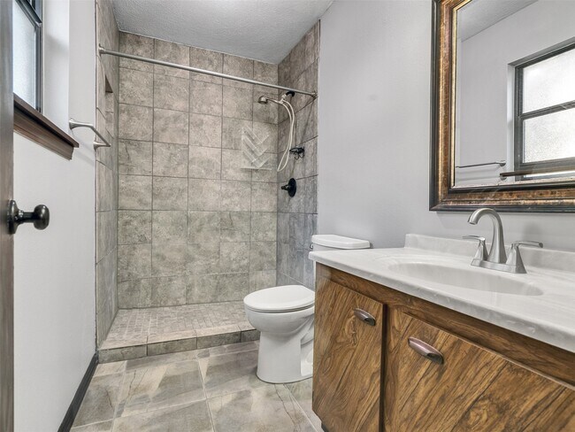 Building Photo - 1827 Polley Ct