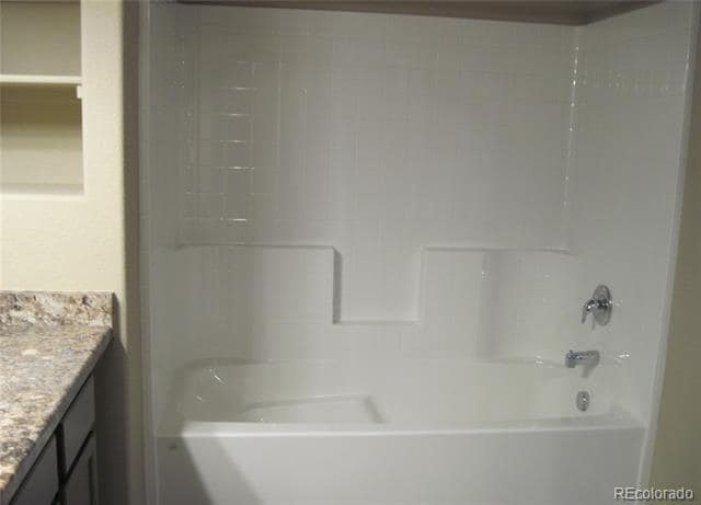Building Photo - 7724 Sand Lake Heights