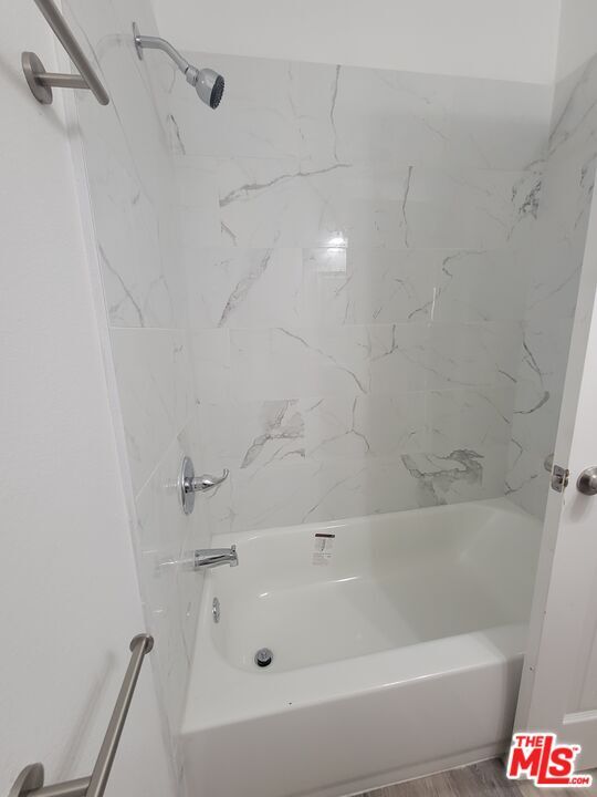 Building Photo - 3067 Harrington Ave