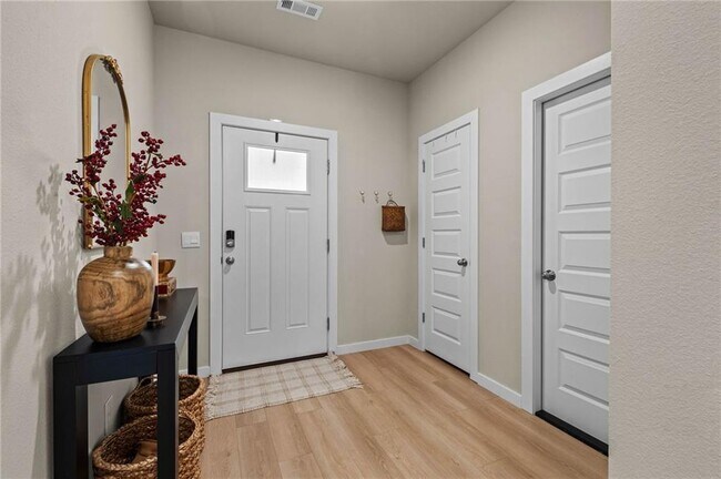 Building Photo - 2219 S 9th St