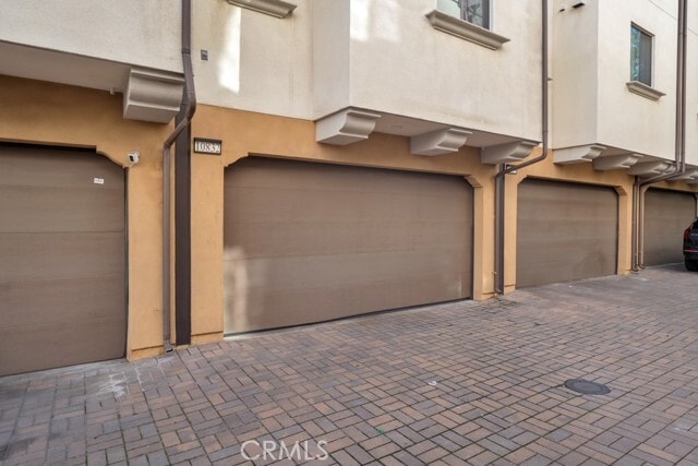 Building Photo - 10832 W Riverton Ct