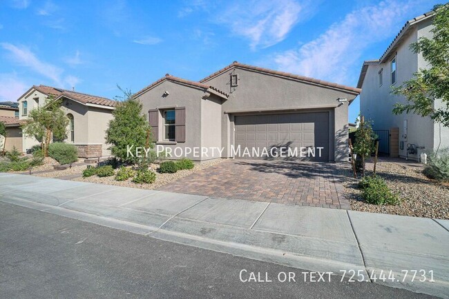 Building Photo - Single Story 3 Bedroom Home in Sky Canyon ...