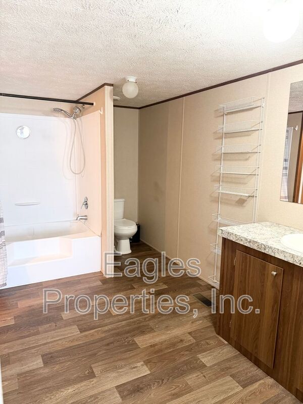 Building Photo - 863 Pecan Rd