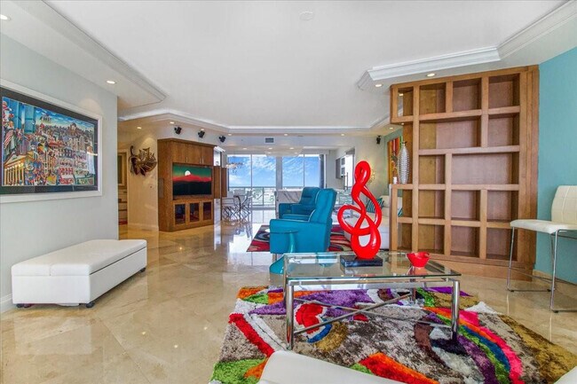 Building Photo - 3100 N Ocean Blvd