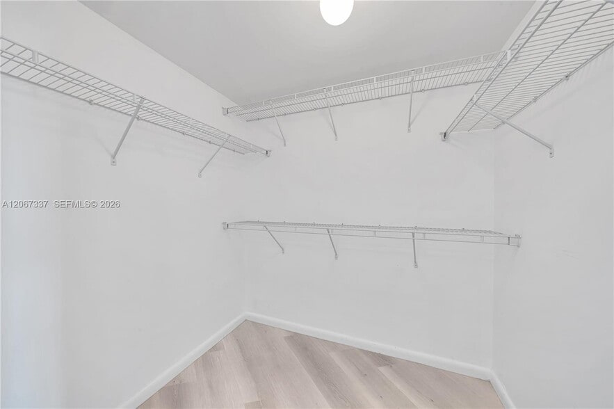 Building Photo - 7350 SW 89th St