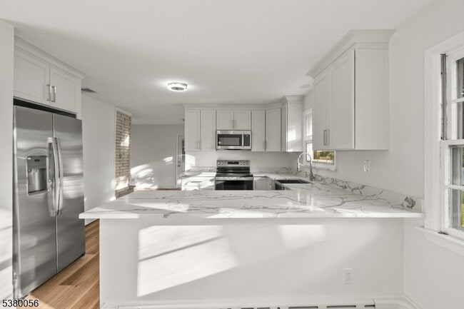Building Photo - 107 Konner Ave