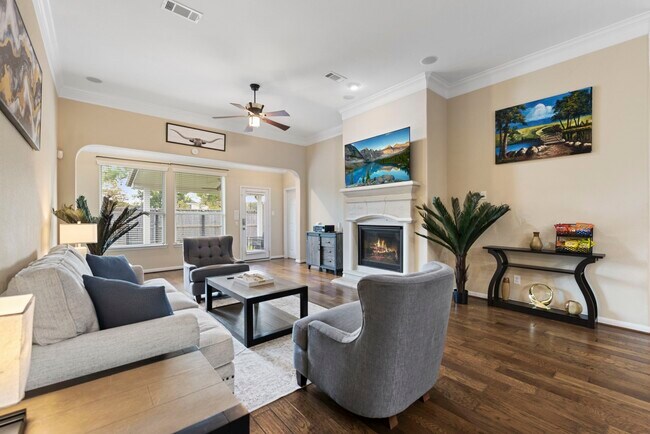 Building Photo - 13306 Misting Falls Ln