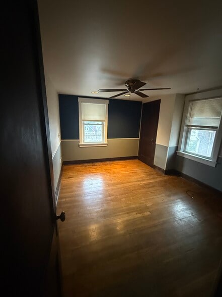 bedroom 3 - 2245 S Braddock Ave