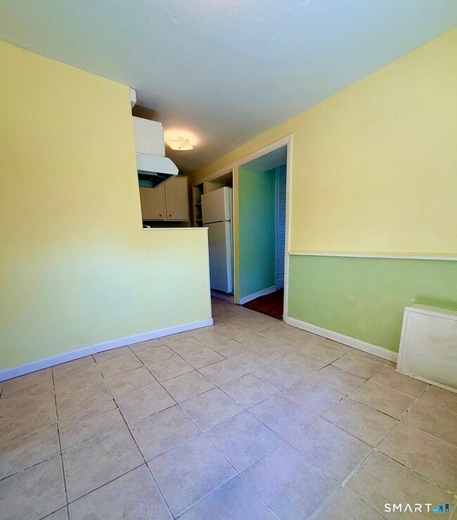 Building Photo - 125 Ward St