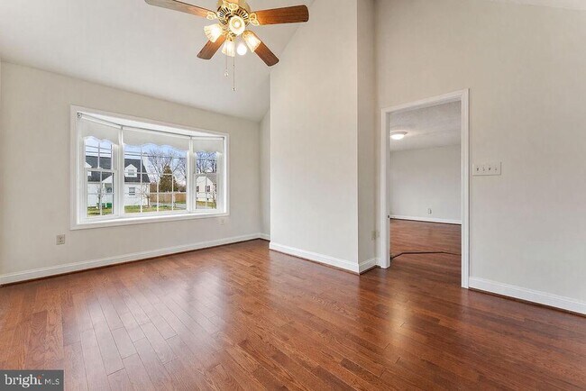 Building Photo - 1406 F St