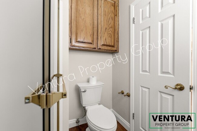 Building Photo - Charming 3-Bedroom 2 Bath Home with Spacious 1826 Sq. Ft. Layout in the East Simi Valley!